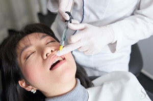 歯科用インプラントアンカーの埋め込み インプラント矯正